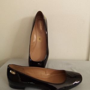 Shoes.Brand. Calvin Klein. 8N. Color Black Patten Leather.